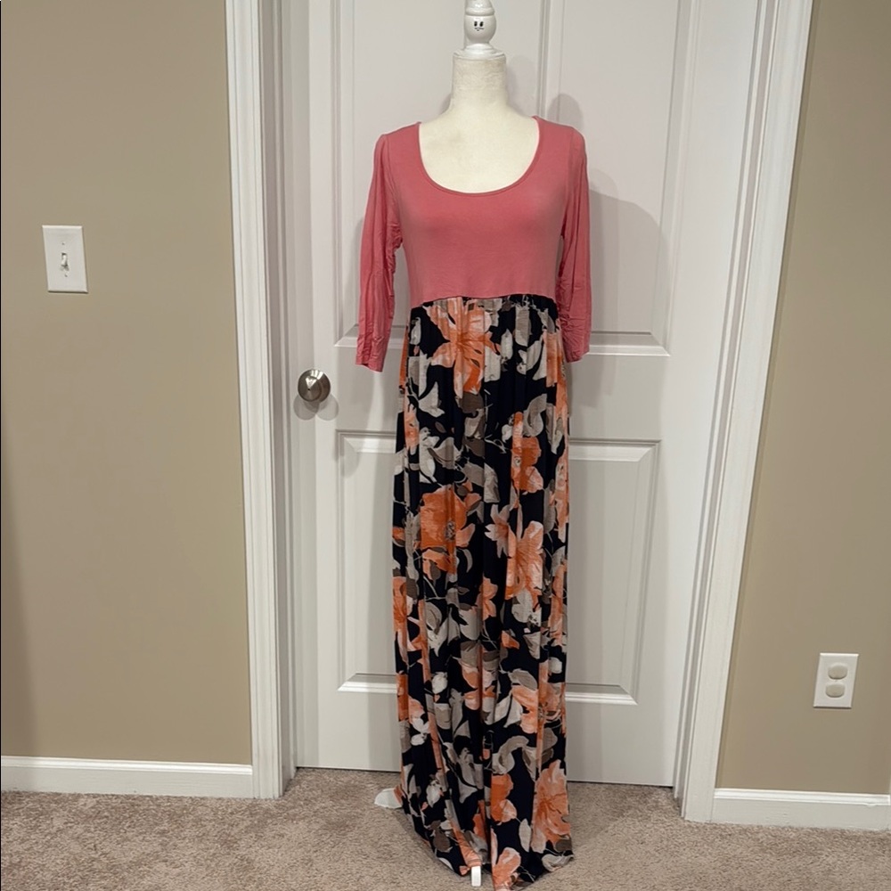 Chic Coral and Floral Maxi Dress